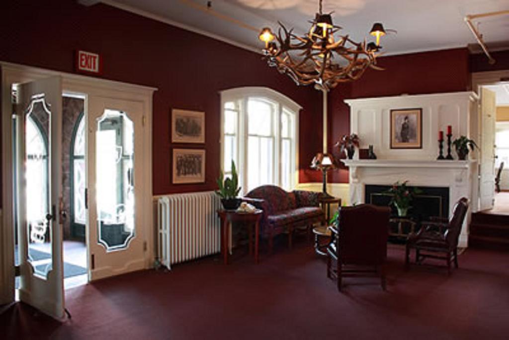 The Historic Redstone Inn 外观 照片